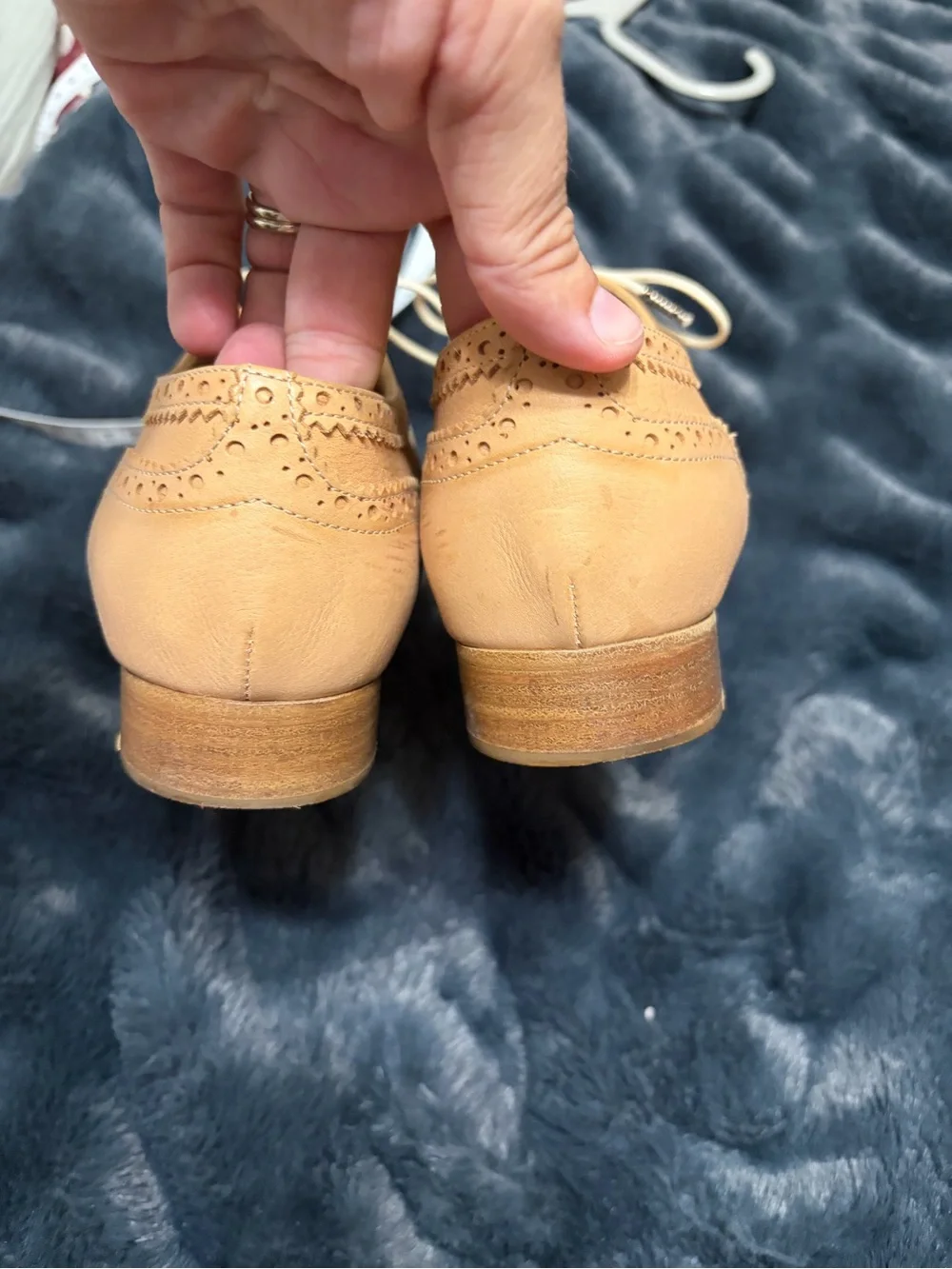 Marc Jacobs Beige Tan Leather Brogue Wingtip Oxfords almond toe size 38/8